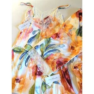 NWT Linea Donatella Floral Peignoir Set S/M Satin Nightgown Robe Romantic Charm